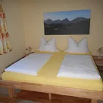 Haus Amalia 3* Strobl