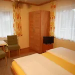 Bed and Breakfast Haus Amalia 3*