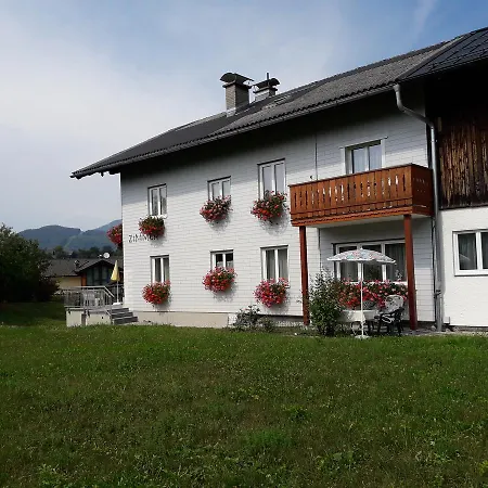 Oda ve Kahvaltı Haus Amalia Strobl