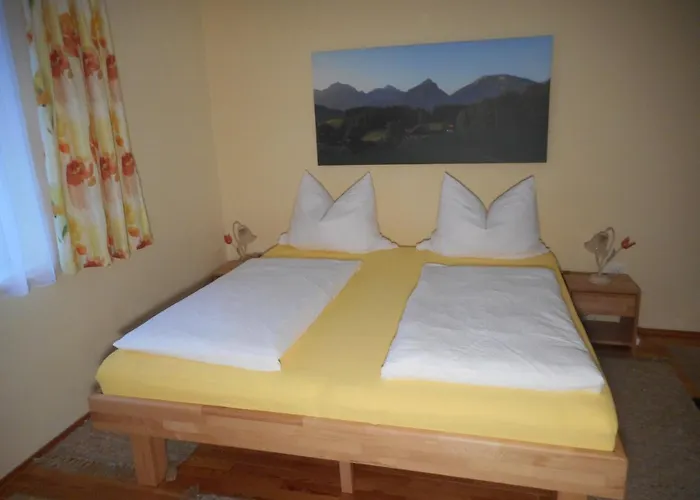 Haus Amalia 3* Strobl