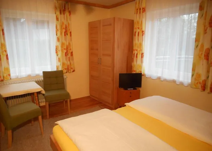 Frühstückspension Haus Amalia 3*