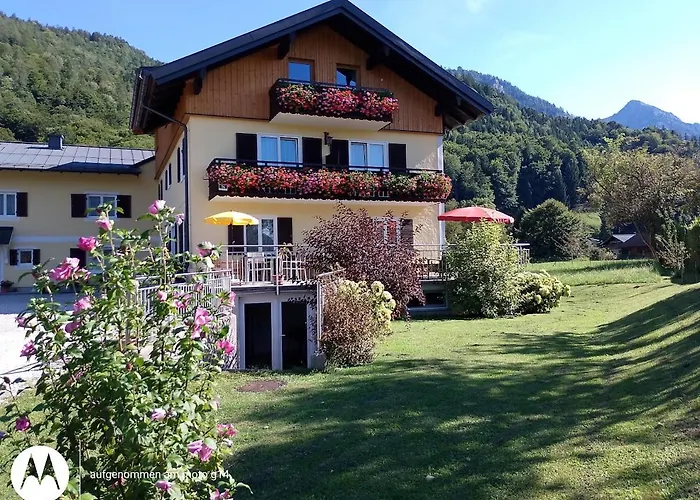 Haus Amalia Bed and breakfast Strobl