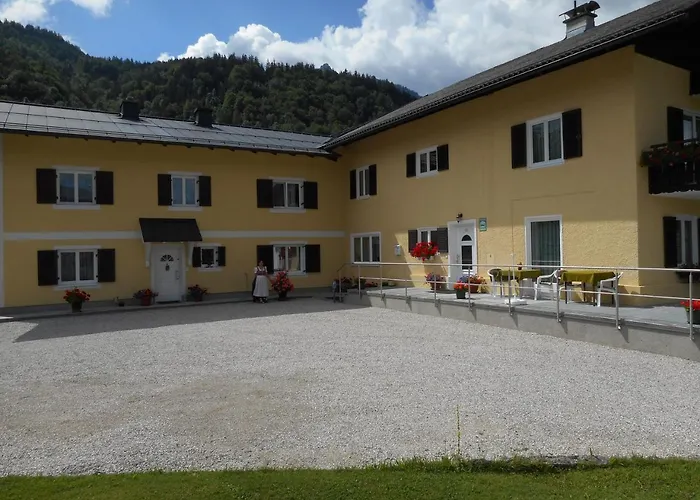 Haus Amalia 3* Strobl