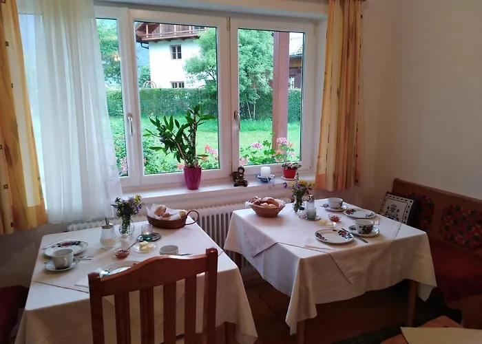 Haus Amalia 3* Strobl